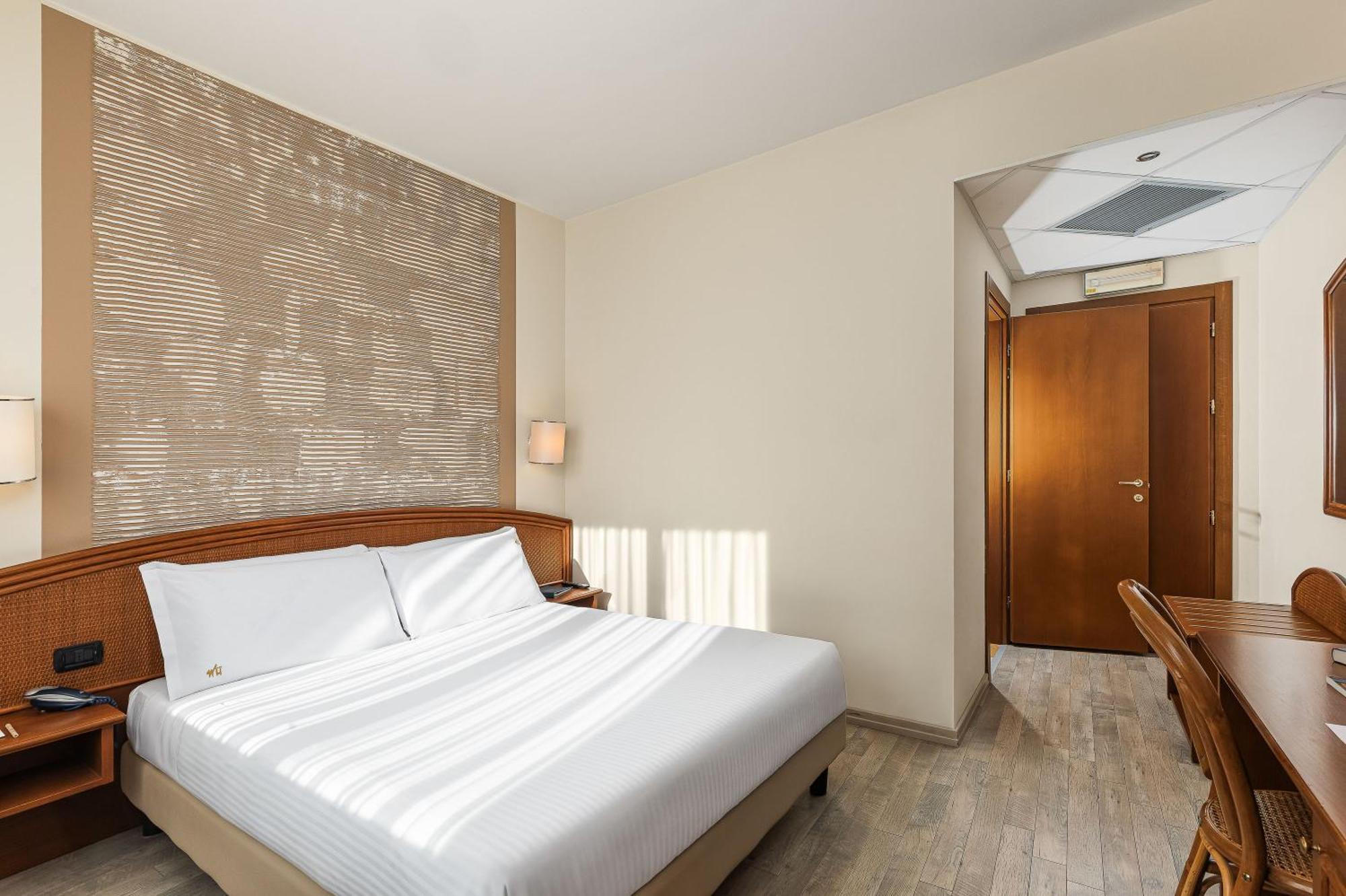 Welcome Hotel Legnano Quarto foto