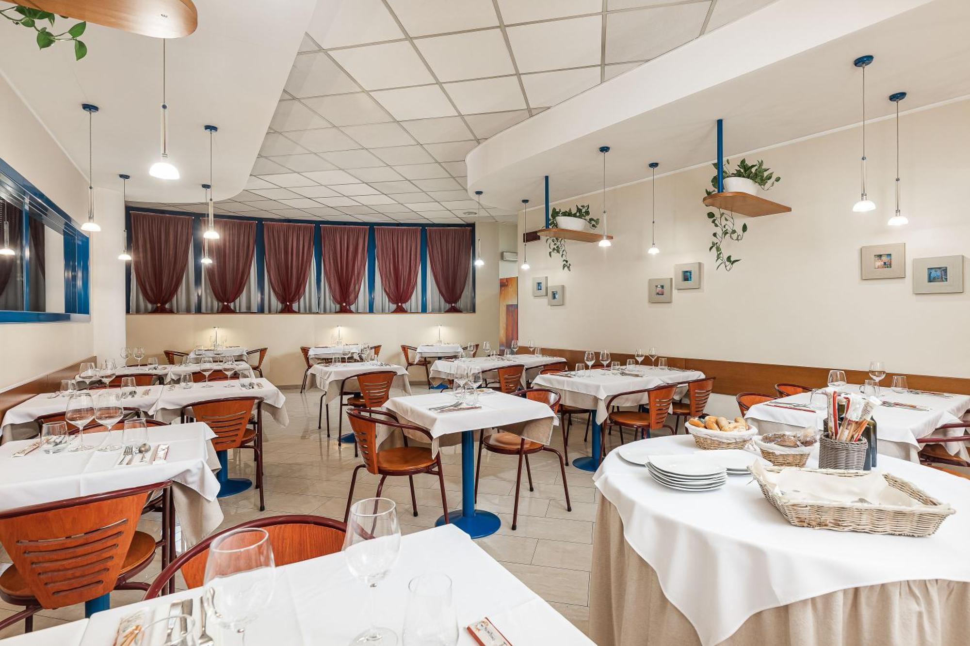 Welcome Hotel Legnano Exterior foto
